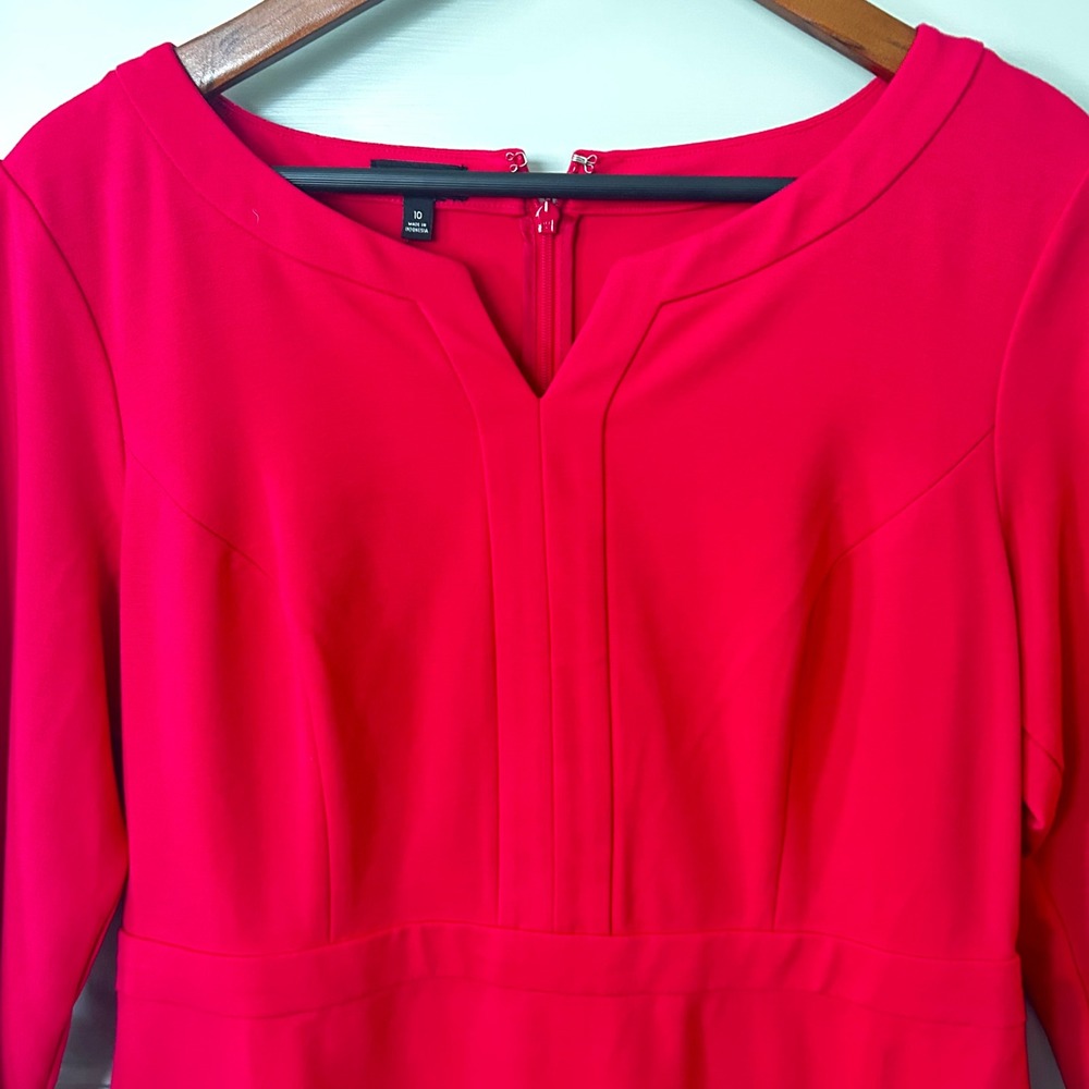 NWTTalbots Magenta Sheath Dress 3/4 Sleeve V Neck Business Career Size 10 - Picture 3 of 11